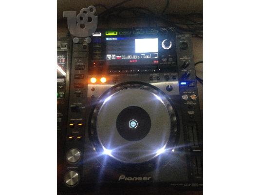 2 x PIONEER CDJ-2000 Nexus and 1 x DJM-2000 Nexus DJ MIXER    for just 2400Euro